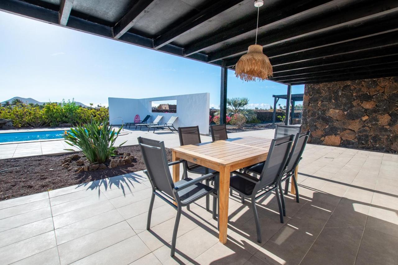 Heated & Shared Pool Villa Matriana 36A, North Shore Villas Lajares Esterno foto