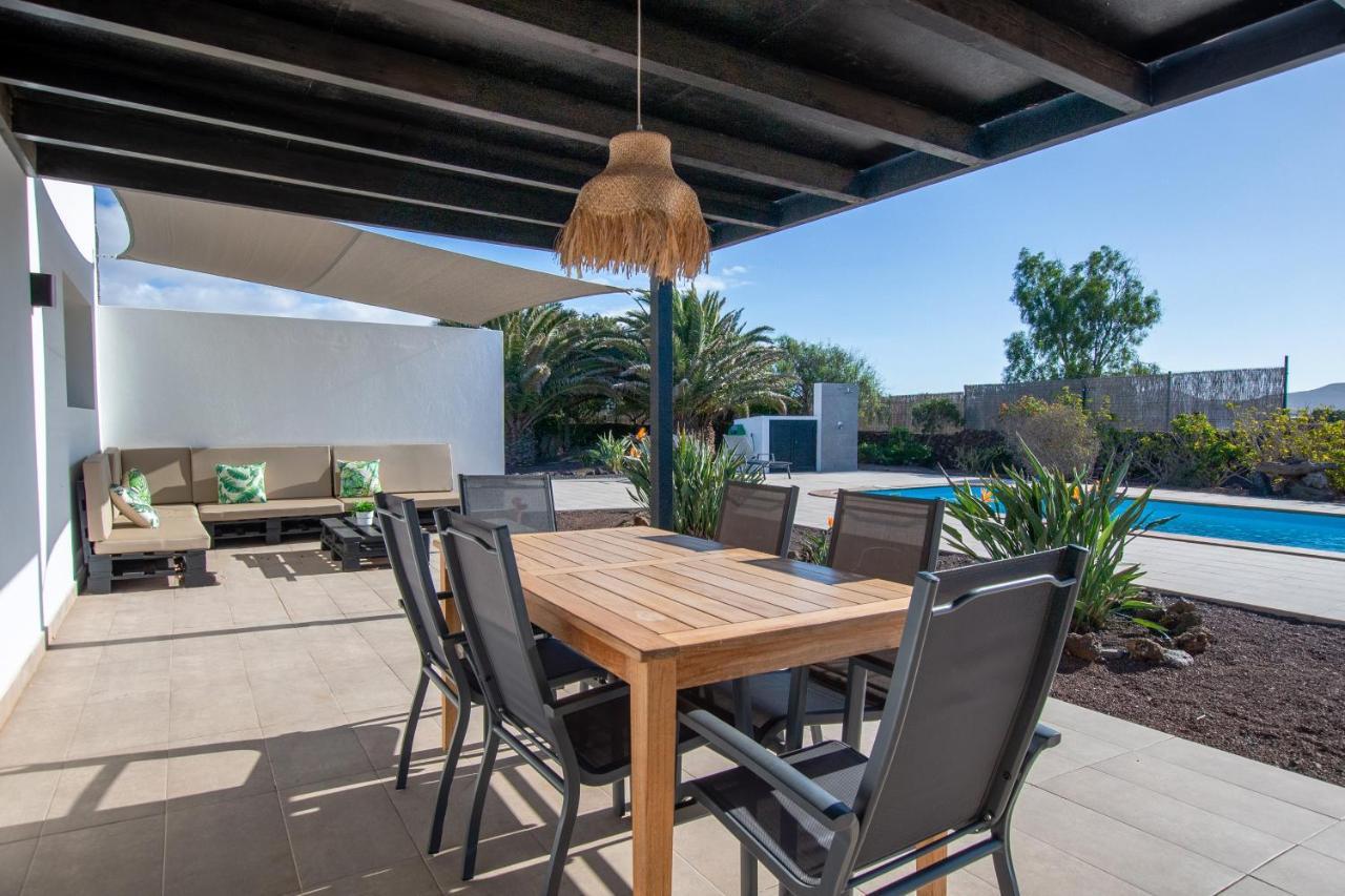 Heated & Shared Pool Villa Matriana 36A, North Shore Villas Lajares Esterno foto